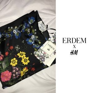 🔥HOT SALE🔥✨BRAND NEW✨Erdem x H&M Floral Scarf